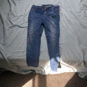 Old Navy Light Wash Jeans Women's size 6